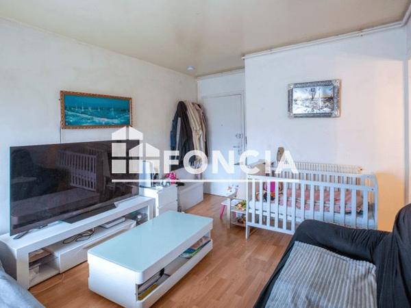 À vendre Studio 25 m² - Maurepas 78310