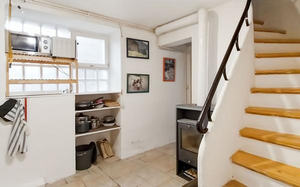 Maison à vendre    3 pièces •  Pomérols