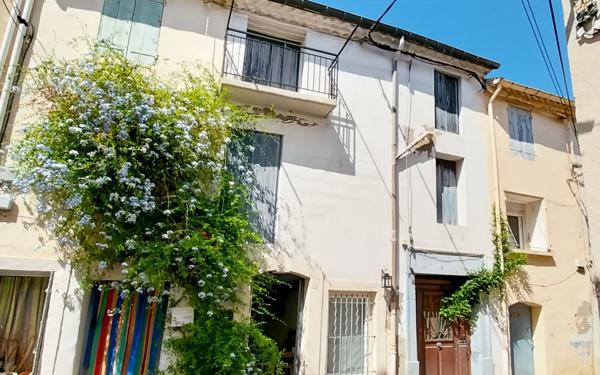 Maison à vendre    3 pièces •  Pomérols