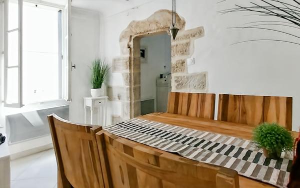 Maison à vendre    3 pièces •  Pomérols