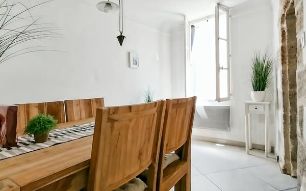 Maison à vendre    3 pièces •  Pomérols