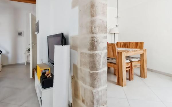 Maison à vendre    3 pièces •  Pomérols