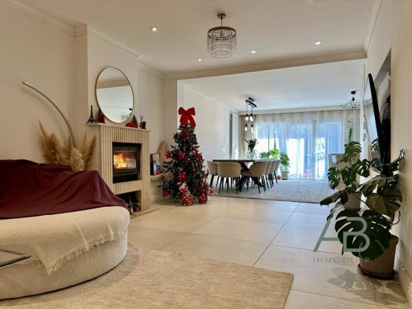 Maison mitoyenne 2 côtés Lille 130 m²