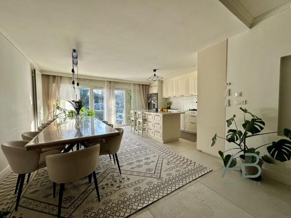 Maison mitoyenne 2 côtés Lille 130 m²