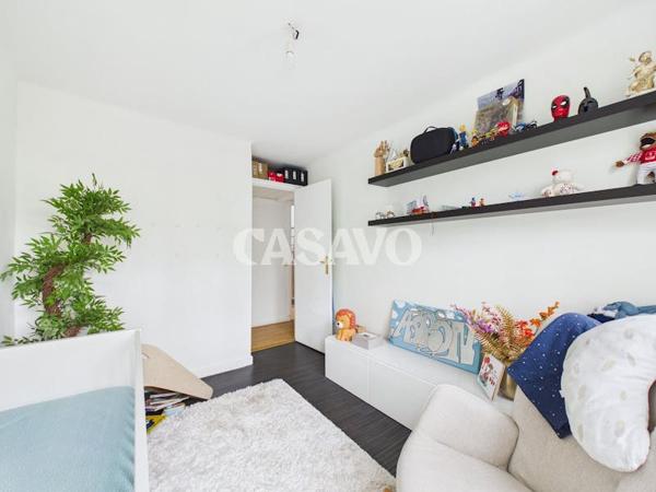 Vente Appartement 4 pièces de 80m² - 78170 La Celle-Saint-Cloud