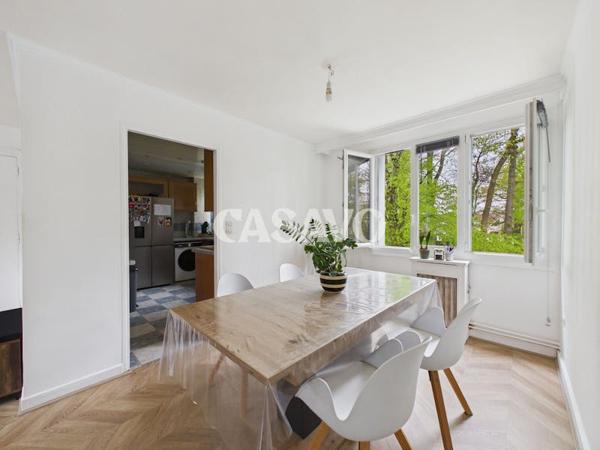 Vente Appartement 4 pièces de 80m² - 78170 La Celle-Saint-Cloud