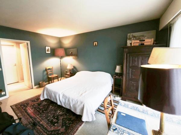 St Pasquier, spacieux T6 avec jardin privatif de 150 m²