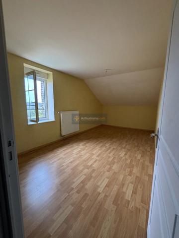 Location                                                      Appartement
                        
                     3 pièces                      62 m2                     à Culmont