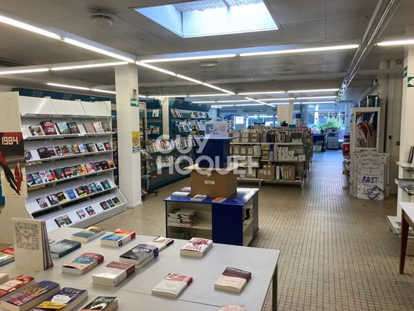 Local commercial HAGETMAU de 270 m2