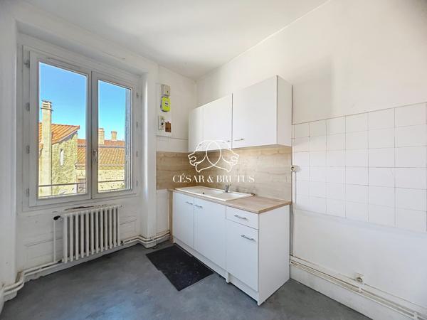 Immeuble de rapport avec fort potentiel locatif