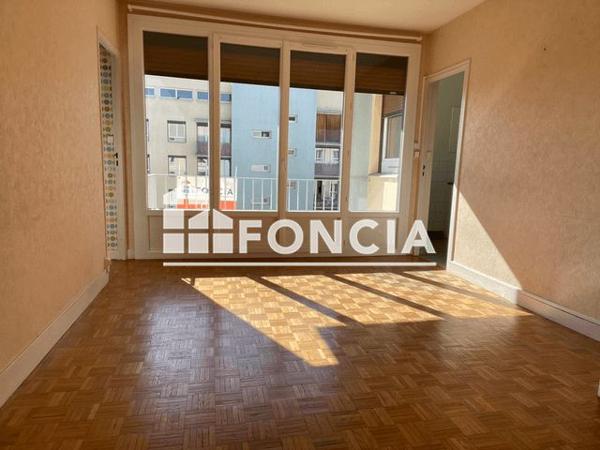 Location Appartement 3 pièces 53.6 m² - PETITES ROCHES Dijon 21000