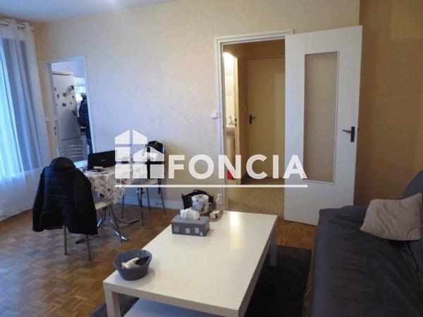 Location Appartement 3 pièces 53.6 m² - PETITES ROCHES Dijon 21000