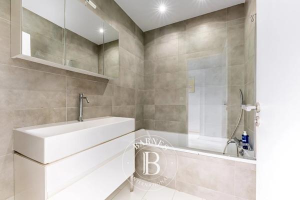 Neuilly-sur-Seine, Appartement 3 Chambres -  114 m² à vendre