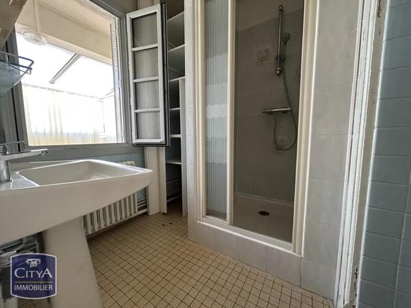 Maison à vendre 7 pièces 134m² Poitiers (86000)
