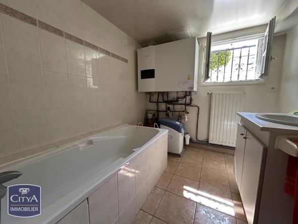 Maison à vendre 7 pièces 134m² Poitiers (86000)