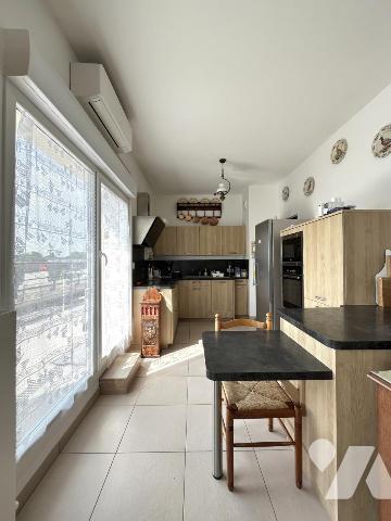 TINQUEUX - Appartement dernier étage terrasse