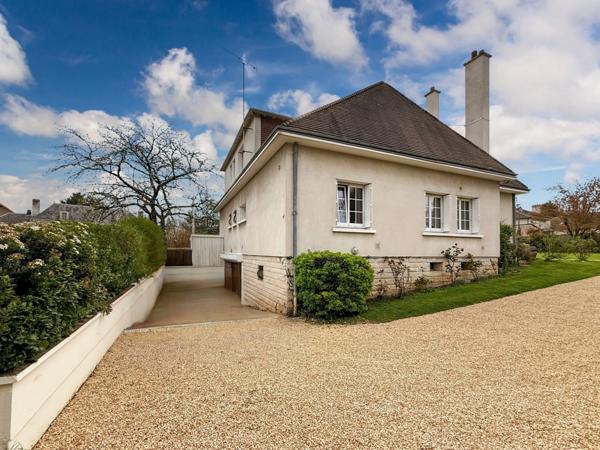 Dept de la Vienne (86) Maison de caractère à vendre type 8 pièces CHATELLERAULT (86)