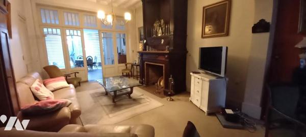 Demeure de caractère en centre-ville d'Hénin-Beaumont 