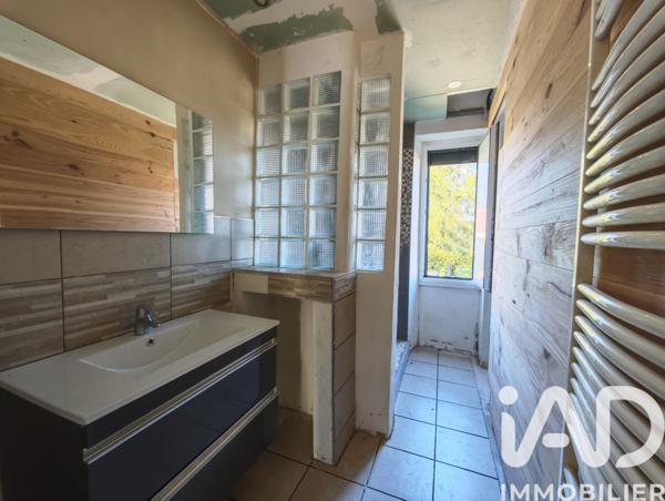 Maison à vendre 9 pièces 151 m² Selongey