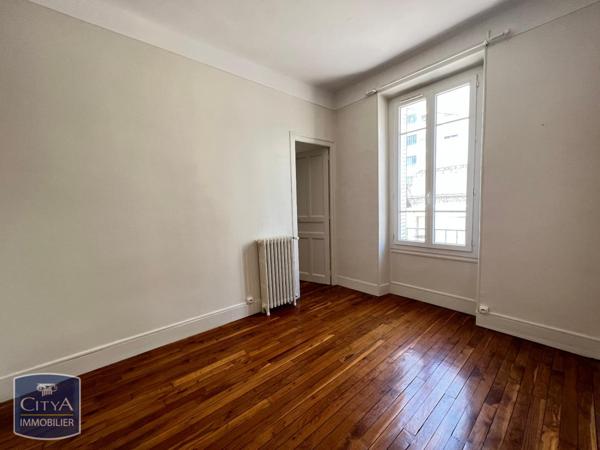 Appartement à louer 4 pièces 97.7m²