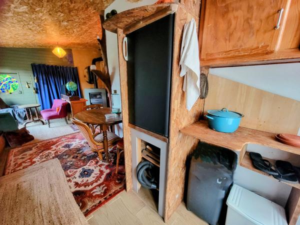 Petite habitation , garage et jardin