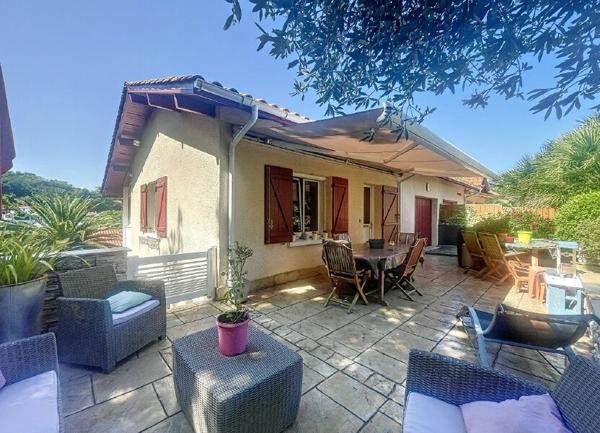 Maison à vendre    5 pièces •  Biarritz