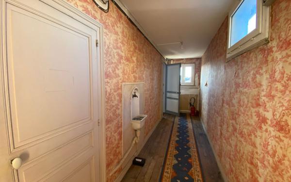 Appartement à vendre    3 pièces • 117,38 m2 Limoges