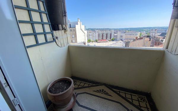 Appartement à vendre    3 pièces • 117,38 m2 Limoges