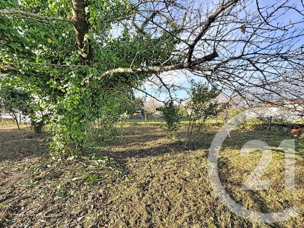 Terrain à vendre  571 m2 PAMIERS - 09