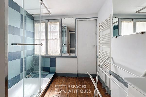 Maison avec garage et patio intérieur plein coeur de Saint Michel