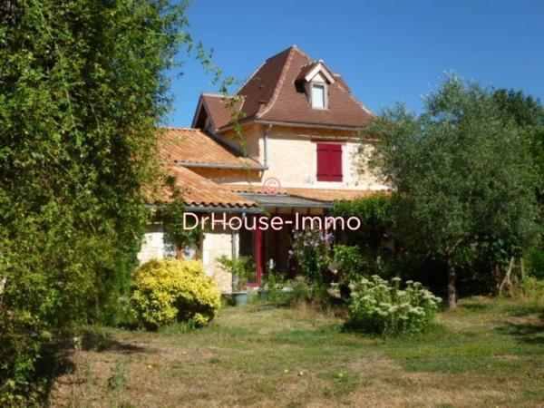 Maison à vendre 9 pièces de 240 m²