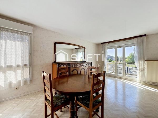 Superbe appartement avec balcon
