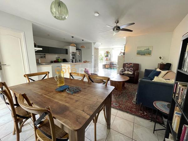 Vente Maison123 m² - 4 Pièces - CENON (33150)