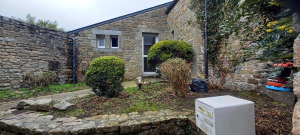 Maison en pierres CLEDER (29)