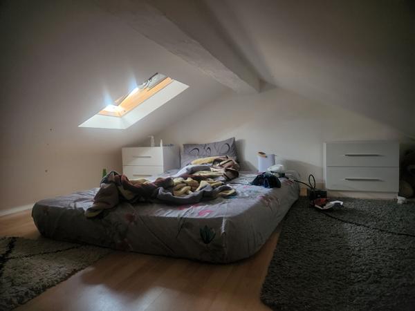 APPARTEMENT ATYPIQUE !!!