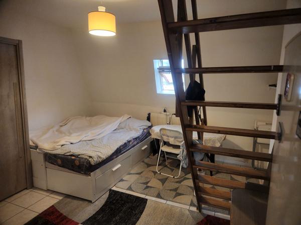 APPARTEMENT ATYPIQUE !!!