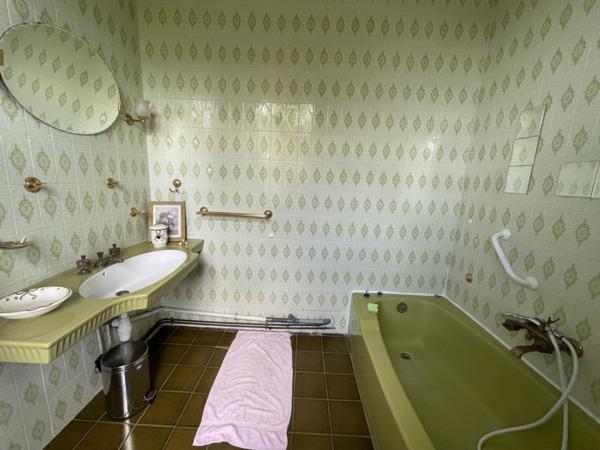 Vente Maison117 m² - 4 Pièces - LIGNIERES (18160)