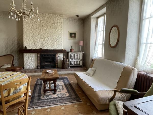 Vente Maison117 m² - 4 Pièces - LIGNIERES (18160)