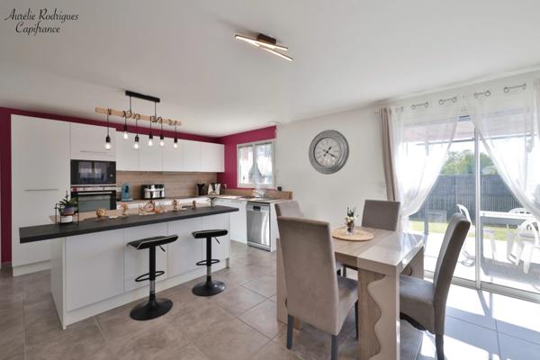 Maison à vendre 4 pièces LA CHAPELLE DE GUINCHAY (71)