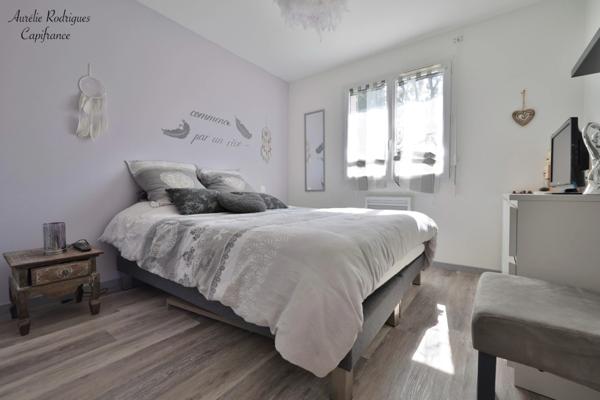 Maison à vendre 4 pièces LA CHAPELLE DE GUINCHAY (71)