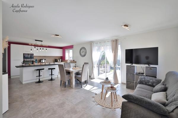 Maison à vendre 4 pièces LA CHAPELLE DE GUINCHAY (71)