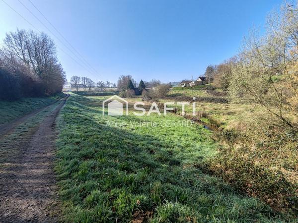 Lot 2 terrains 8072 m² avec cours d'eau