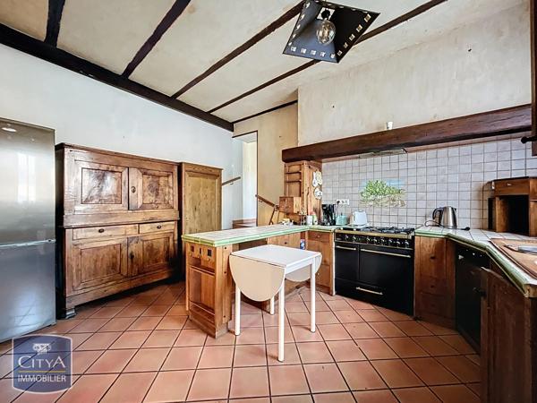 Maison à vendre 6 pièces 183m² Nîmes (30000)