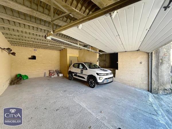 Maison à vendre 6 pièces 183m² Nîmes (30000)