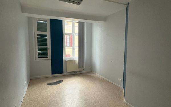 Immeuble à vendre    10 pièces •  Bar-le-Duc