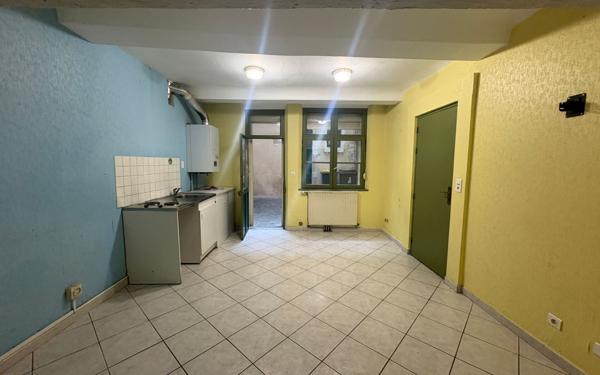 Immeuble à vendre    10 pièces •  Bar-le-Duc