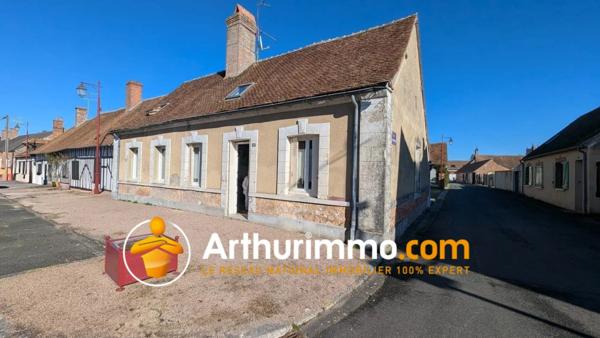 Vente                                                      Maison
                        
                     7 pièces                      168 m2                     à Salbris