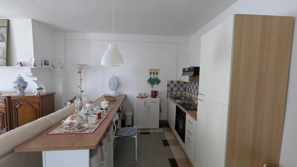 Vente                                                      Maison
                        
                     7 pièces                      168 m2                     à Salbris