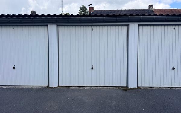 Stationnement à louer