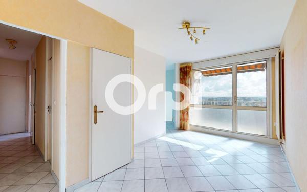 Appartement à vendre    4 pièces • 71 m2 Bron